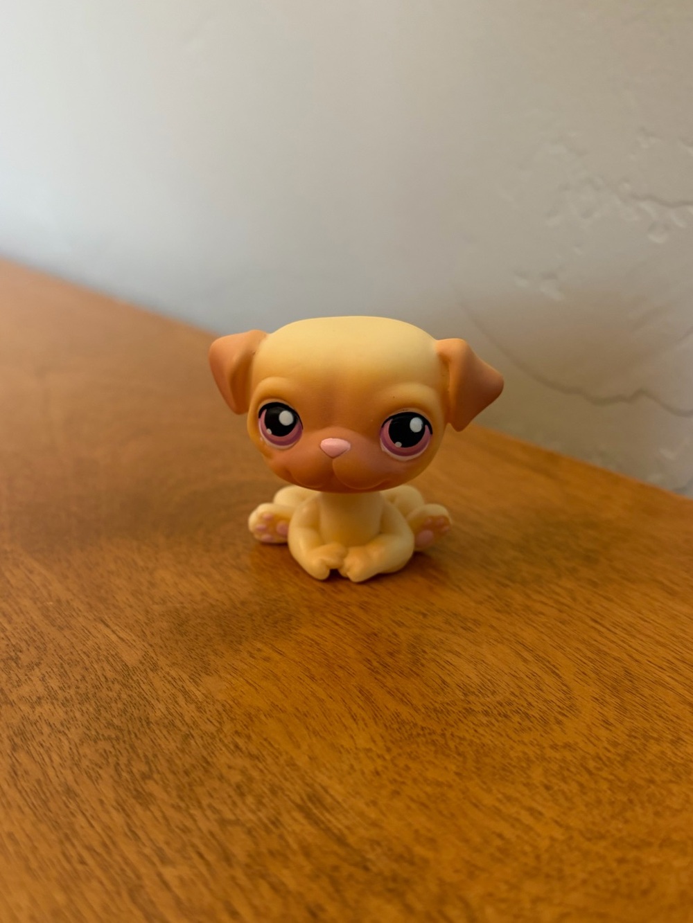 Littlest Pet Shop Costco Exclusive Blonde Pug Unnumbered